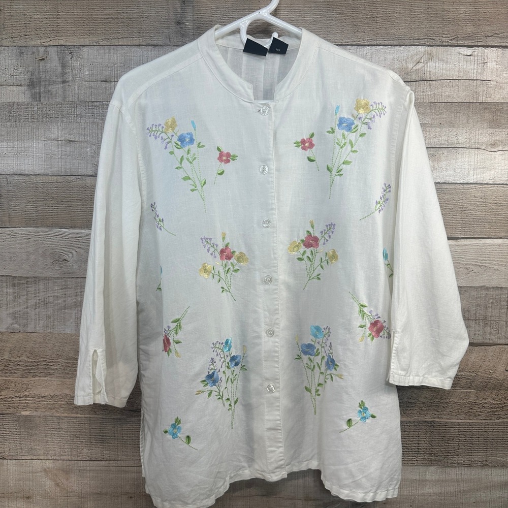 Erika Vintage White Linen Blend Floral Embroidered Button Up Top Large Oversized